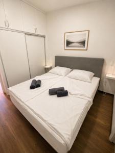 Noelle apartment