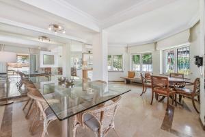 LXR Blue Horizon 6BDR Close to the sea