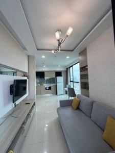 Panoramic Jomtien Escape - Wide & Spacious