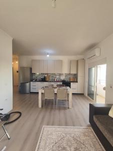 Durres Panorama 270