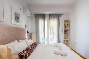 A Luxury & Comfortable Apt in Athens