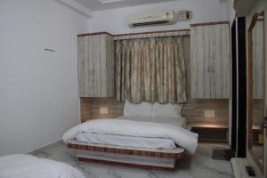 Palash Baag