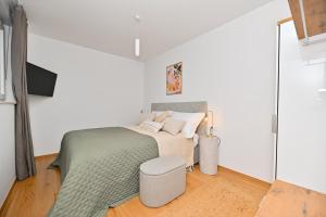 Ana - luxury apartment with free EV station