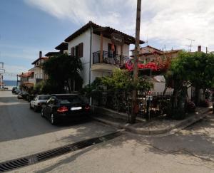 Rodon Apartments - S Avdimioti