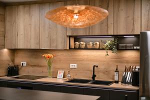 Ana - luxury apartment with free EV station