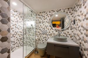 Dockhouse Soho Apartments