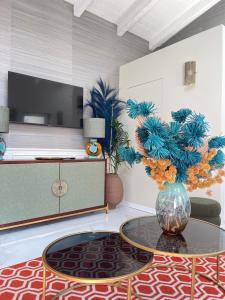 La Chartreuse Luxury Suites 4