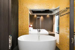 Vidannang Luxury Villa Da Nang with 07 Bedrooms - Pool - Sauna - Karaoke