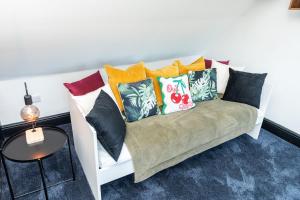 luxury apartment - Birmingham -free onsite parking