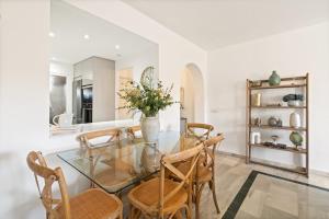 Stunning 2 bed apt in La Ola RDR548