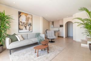 2 Bedroom Luxury Apartment with Sea View in Los Cristianos