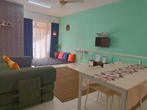 Tasneem Homestay