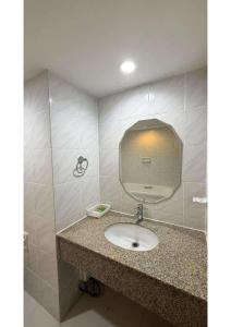 Direct Rooms Apartment Omni Tower Na Na