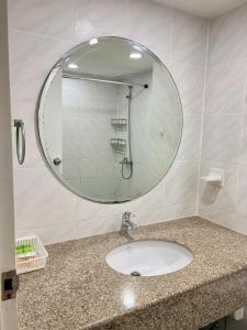 Direct Rooms Apartment Omni Tower Na Na