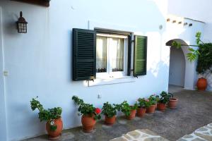 Beachfront Family Home, Filitsa House