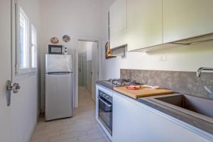 GuestHost - Maricò Apartment with parking