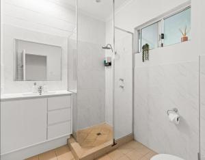 Cable Beach Gem Private Resort Villa
