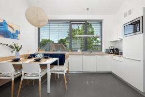 Apartamenty Laguna Boulevard by Renters Prestige