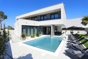 Heated Pool VILLA DIDOV SAN Family Residence