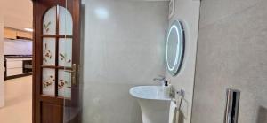 Beachside Triplex with Private Pool & Restaurants Nearby in Harhoura