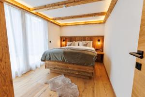 Apartment 7 - Steinadler