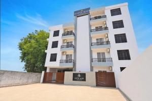 Hotel Rahi Residency I Near Kashi Vishwanath Temple & Ghats