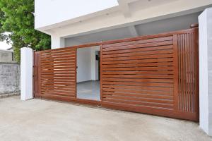 Hotel Rahi Residency I Near Kashi Vishwanath Temple & Ghats