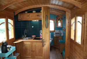 Maisons d'hotes Roulottes Montagne Pyrenees : photos des chambres