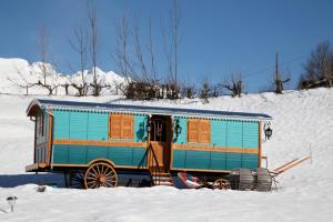 Maisons d'hotes Roulottes Montagne Pyrenees : photos des chambres