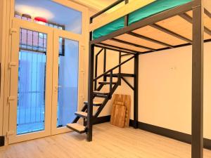 5walk to plaza Mayor, 2 bedroom 1 sofa bed