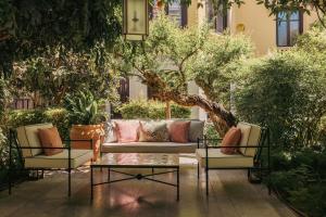 Hospes Palacio de los Patos, a Member of Design Hotels