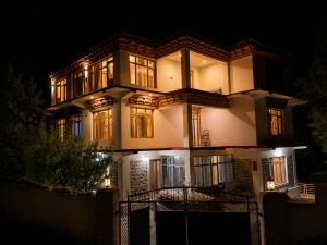 Nubra Glamour Guest House
