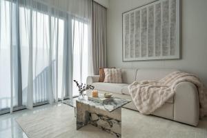 Chic 1BR Getaway Beach-Style Pool