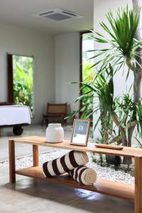 Big Modern Wellness Ice bath Pool & Zen Garden
