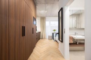 New studio with balcony nearby city center