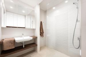 New studio with balcony nearby city center