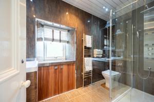 Culzean Road, Retreat