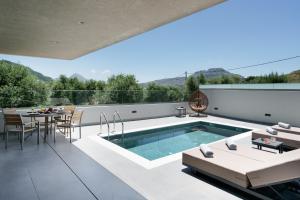 Maple Villas - Modern Sea View Villas with Pools, Walk to Plakias Beach