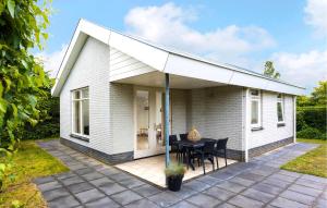 Nice Home In Noordwijk With Wifi