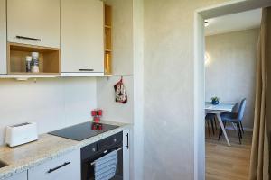 Bright & Cozy 1BD with Panoramic Vitosha View
