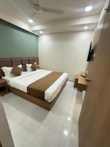 Hotel mahaveer residency