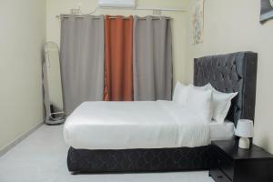 Mongas Apartments