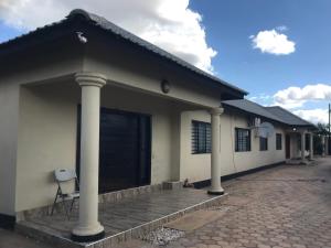 Ngawa Apartments