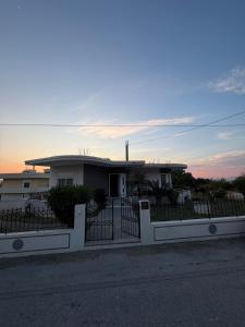 Silver View House