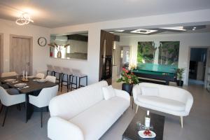 Villa Tzini