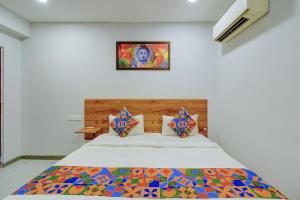 FabHotel Vaishnavi Classic