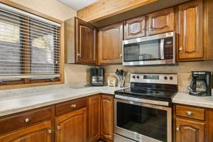 Timber Ridge Retreat