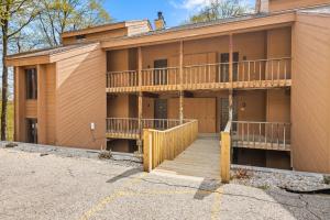 Timber Ridge Retreat