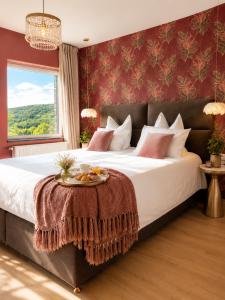 Cha Cha de Loup-B&B-Vakantiewoning met verwarmd binnenzwembad en groot zonneterras in de Ardennen