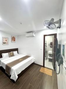 Khách sạn SOLAR HOTEL